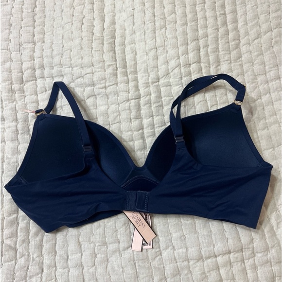 New Victoria Secret 36B Love Cloud Wireless Push-up Bra Blue NWT - Picture 6 of 8